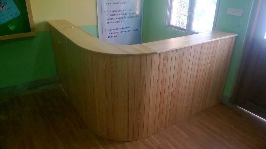 Office furniture made of rubber wood